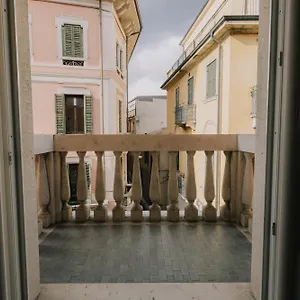 apt-arena-luxury.hotelinveneto.com/