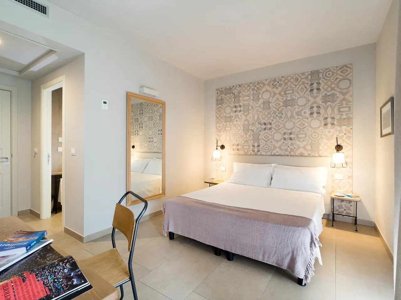 Rocca Dei Saraceni Villa Regalbuto Farm stay